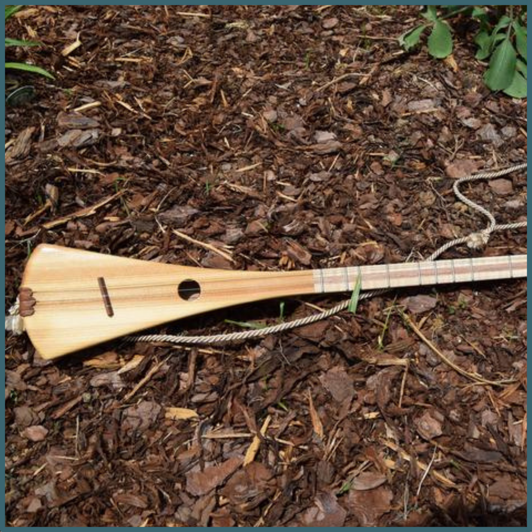 Maple & Walnut Wandering Minstrel Pickin' Stick